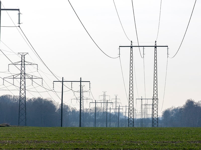 Power_lines_4637_130422.jpg